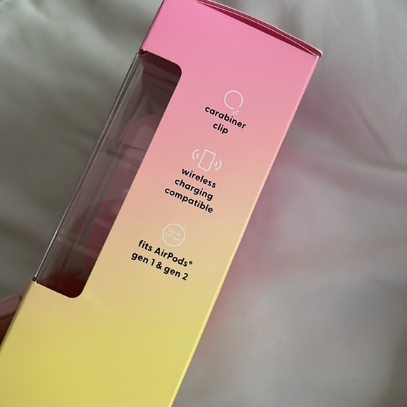 NWT Stoney Clover Pink Earbud case - Picture 2 of 3